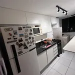 Confortavel Apartamento No Coracao De Manaira
